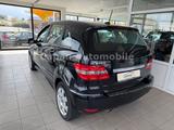 Mercedes-Benz B 160 B B 160 Navi/Klima/SHZ/PDC/Tempomat/EURO5 - Mercedes-Benz B 160 mit Benzin-Antrieb: Limousine, Schaltgetriebe