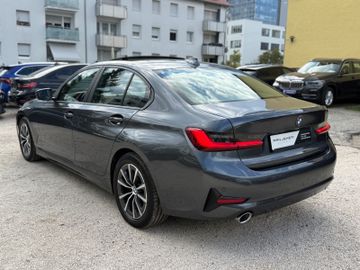 BMW 320 - 4