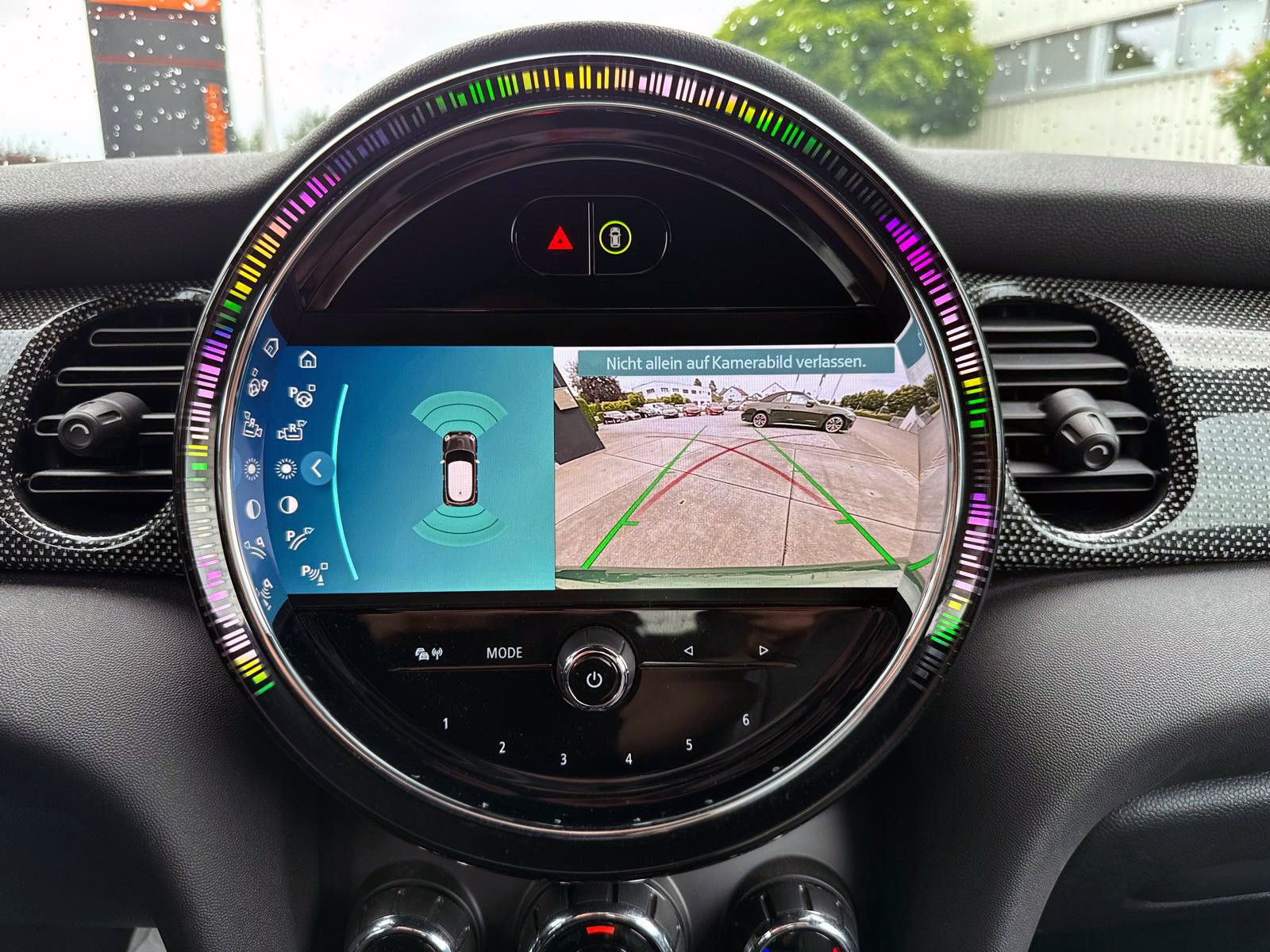 Fahrzeugabbildung MINI COOPER 3-trg. Classic-Trim LED KAM PDC CarPlay