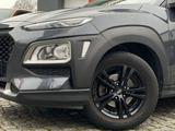 Hyundai Kona 1.0 T-GDI 2WD SHZ RFK Klima LED Navi - Hyundai KONA in Lübeck