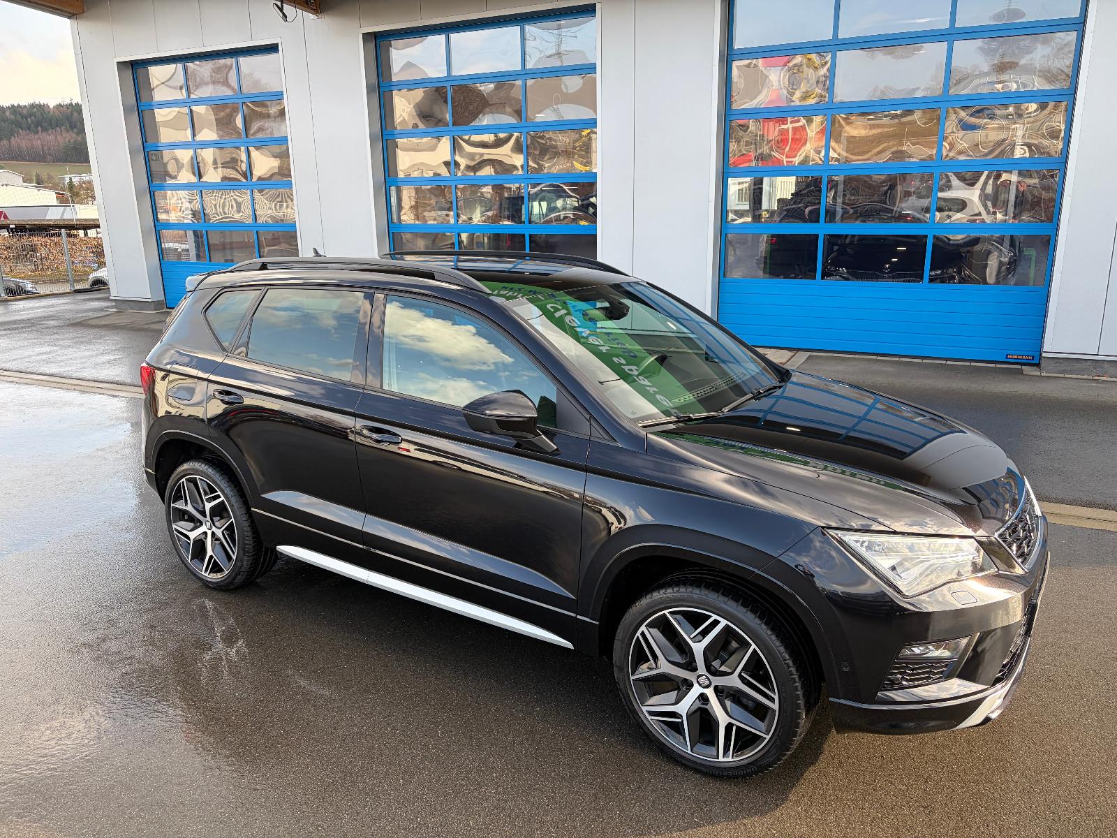 Seat Ateca FR 1.5TSi DSG NAVI LED LAMERA ACC 19" SZHZ