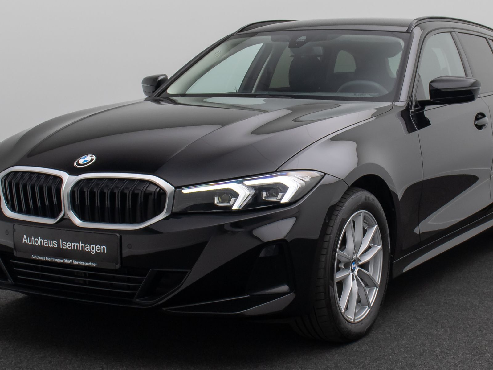 Fahrzeugabbildung BMW 318i DAB Alarm Kamera HiFi Widscreen Sport