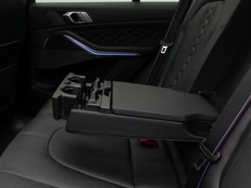 2023 BMW X5 M — миниатюра 27