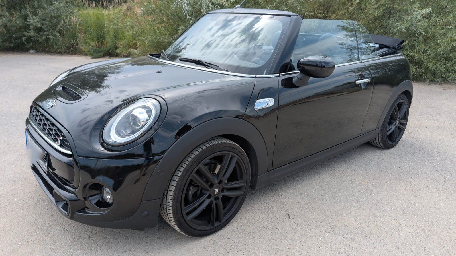 MINI Cooper S Cabrio F57,Leder,LED,Cabron Black