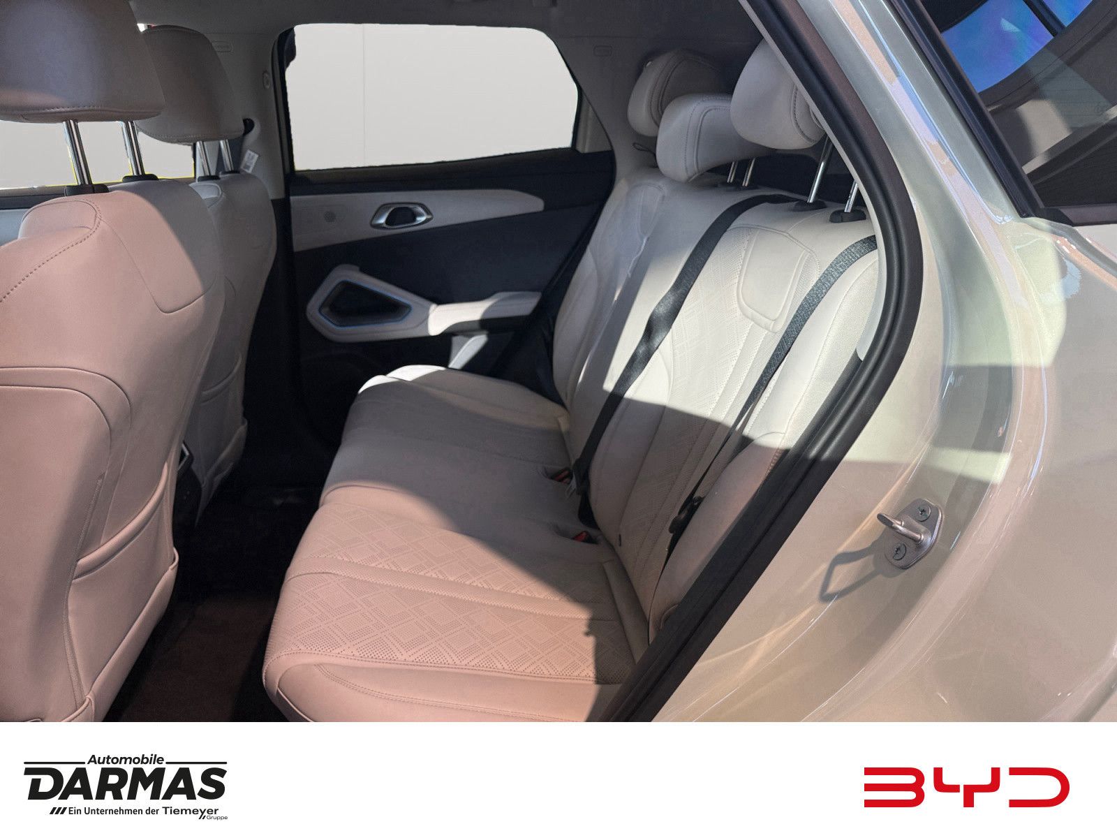 BYD Atto 2 64,8kWh Batt. Comfort foto 13
