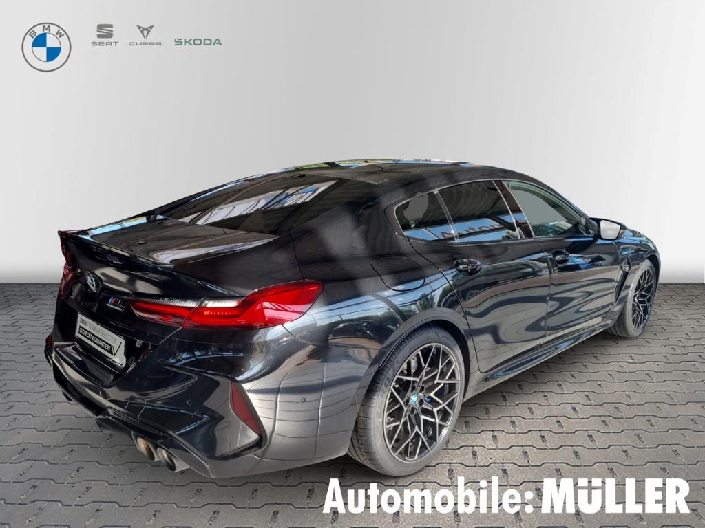 BMW M8
