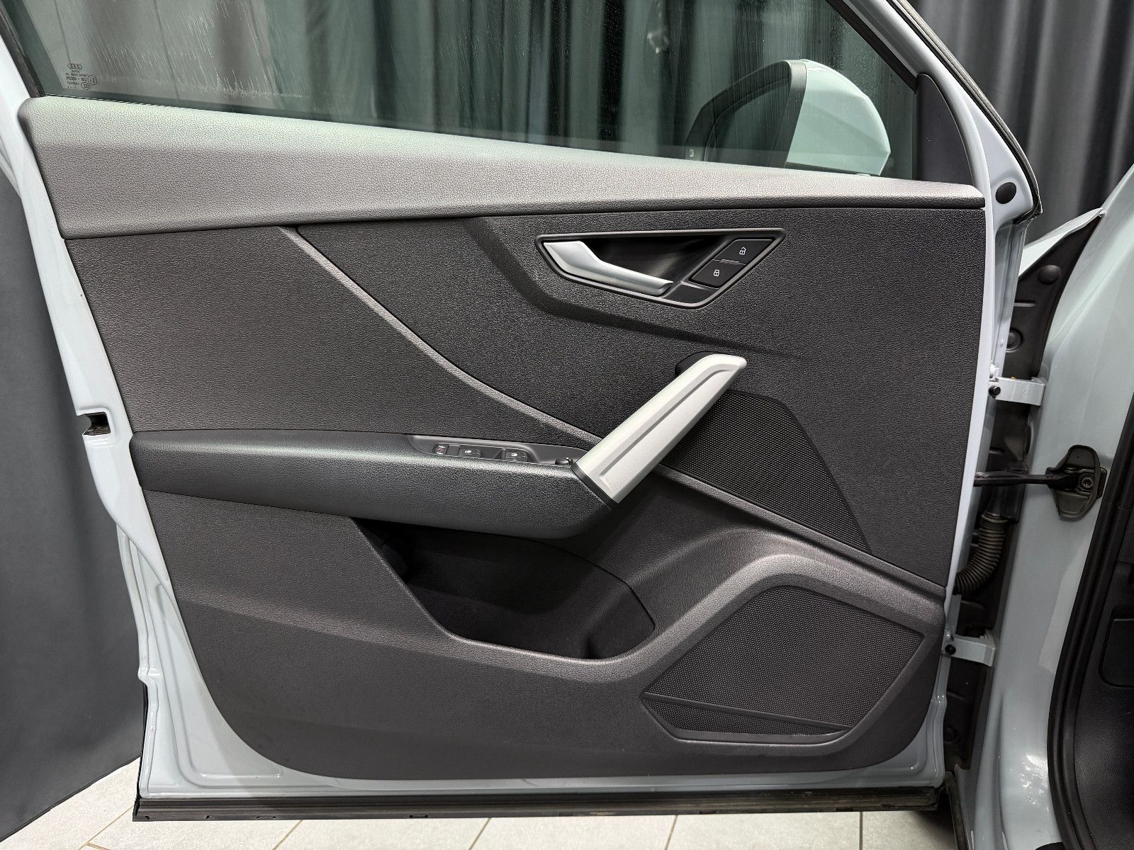 Fahrzeugabbildung Audi Q2 30 TDI advanced|AUTOMATIK|NAVI|KAMERA