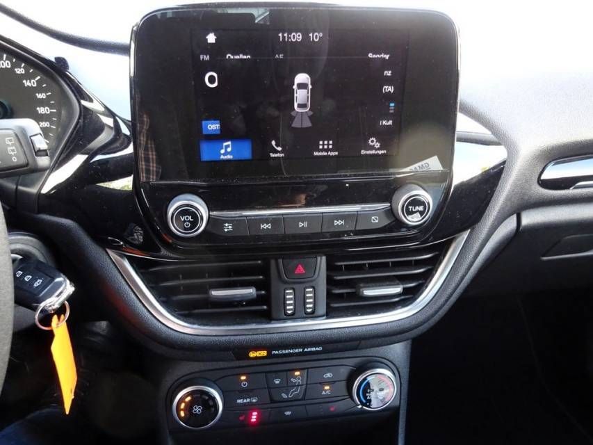 Fahrzeugabbildung Ford Fiesta 1,1 Cool&Connect