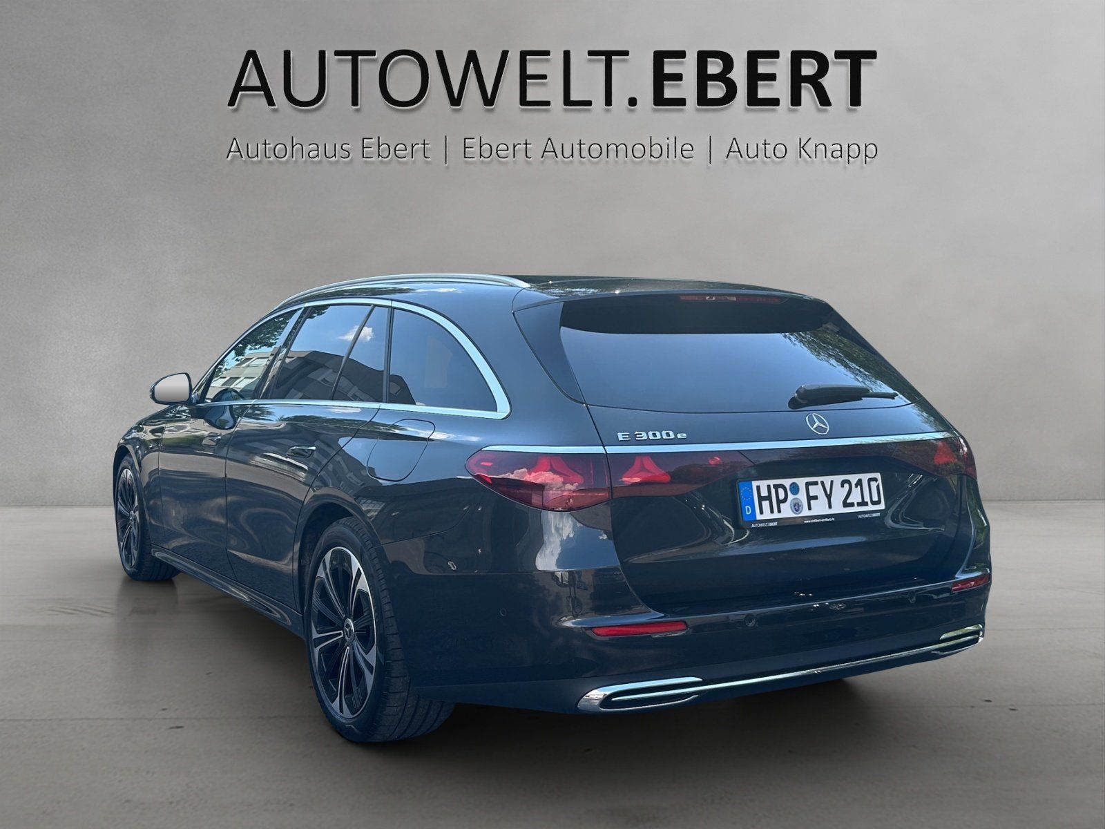 Fahrzeugabbildung Mercedes-Benz e T-Modell DISTRO AHK KEYLESS LRH LED AVANTG