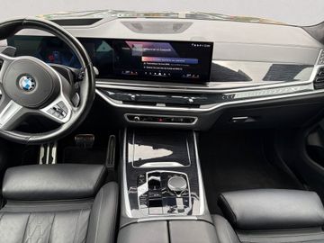 BMW X7 - 12