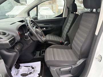 Opel COMBO LIFE N1 96 KW 130 PS AUTOMATIK