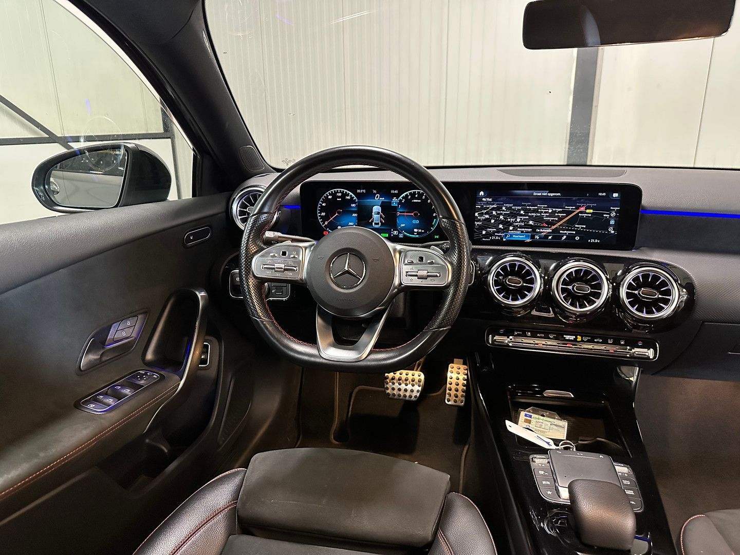 Mercedes-Benz A 250 e | AMG Line | leder | Navi | kamera | AHK imagem 3