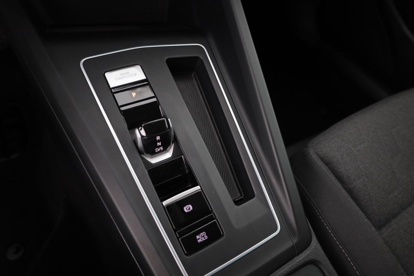 Volkswagen Golf VIII 1.5 eTSI DSG Life LED Virtual Cockpit, миниатюра 14
