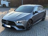 Mercedes-Benz CLA 220 Shooting Brake AMG Garantie - graue Mercedes-Benz CLA 220 Shooting Brake