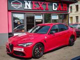 Alfa Romeo Giulia 2.9 V6 Bi-Turbo|Quadrifoglio|Carbon|Xenon - Alfa Romeo Giulia quadrifoglio mit Benzin-Antrieb