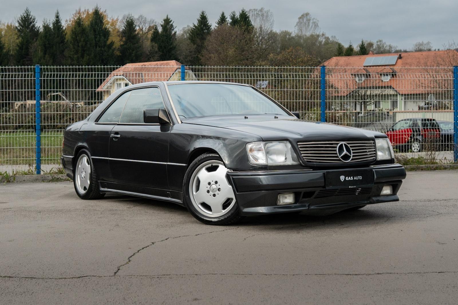 Mercedes-Benz CE 300