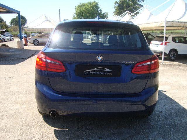 BMW 218