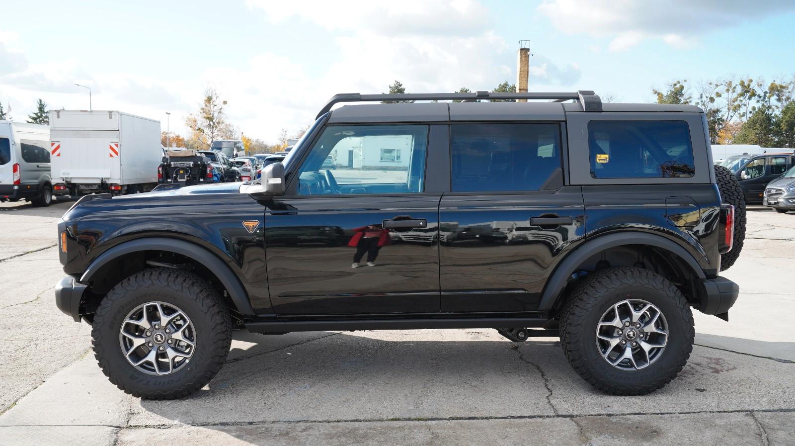 Ford Bronco Badlands 2.7L V6 AT 4x4 360Kam Navi B&O