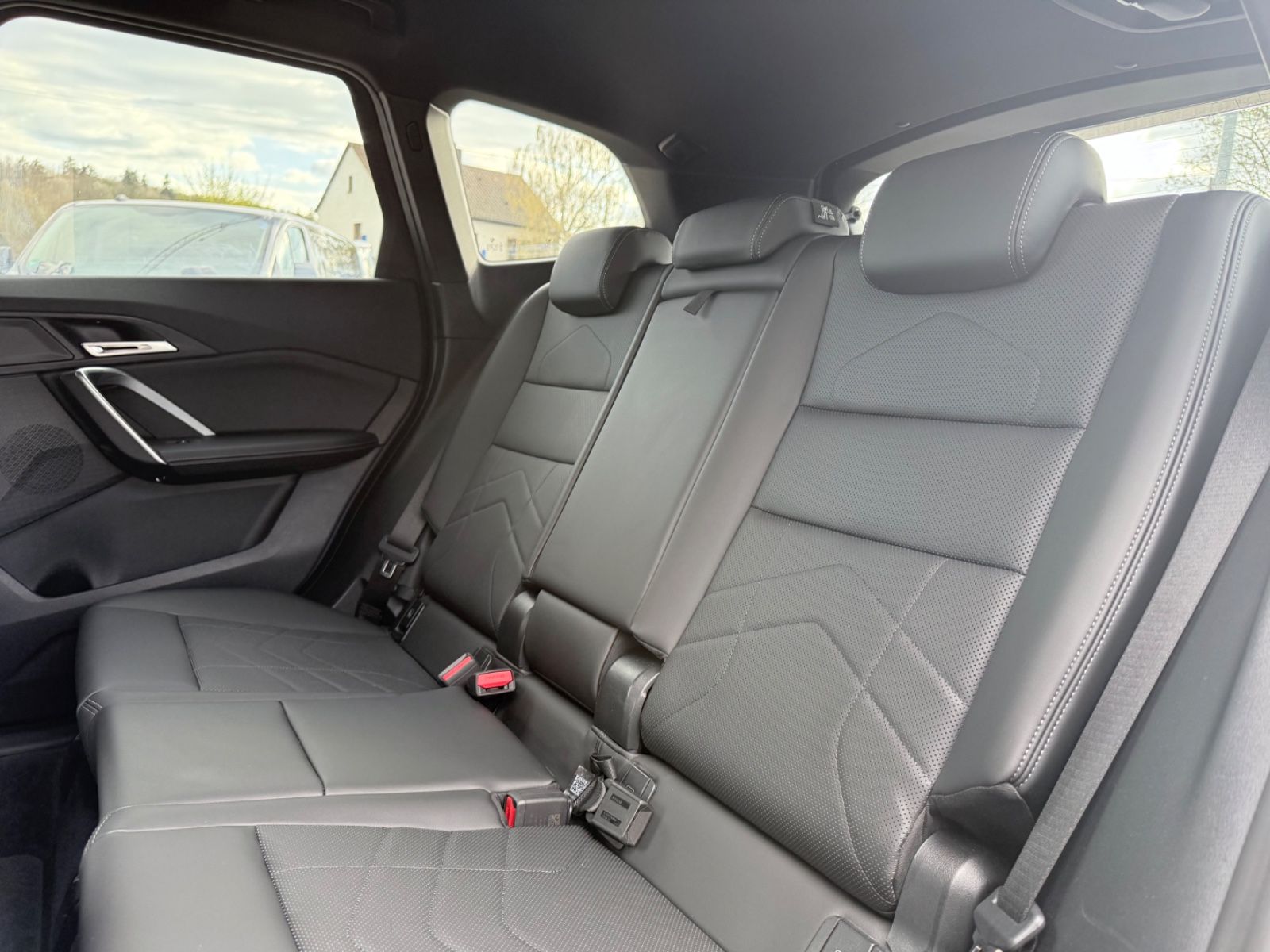 BMW 23d xDrive M Sport AHK DriAssPlus AdapLED Shadow foto 24