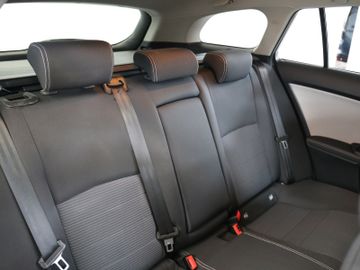 Toyota Avensis 1.8 KLIMA SITZHEIZUNG KAMERA 1.HAND