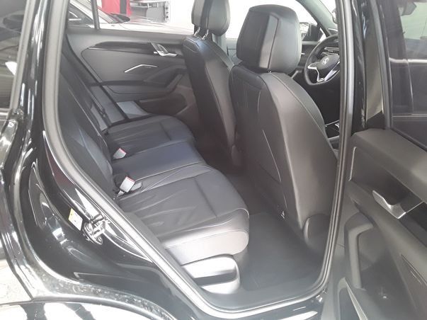 Tiguan 1.5 eHYBRID DSG R-LINE BLACK IQ.LIGHT+AHK