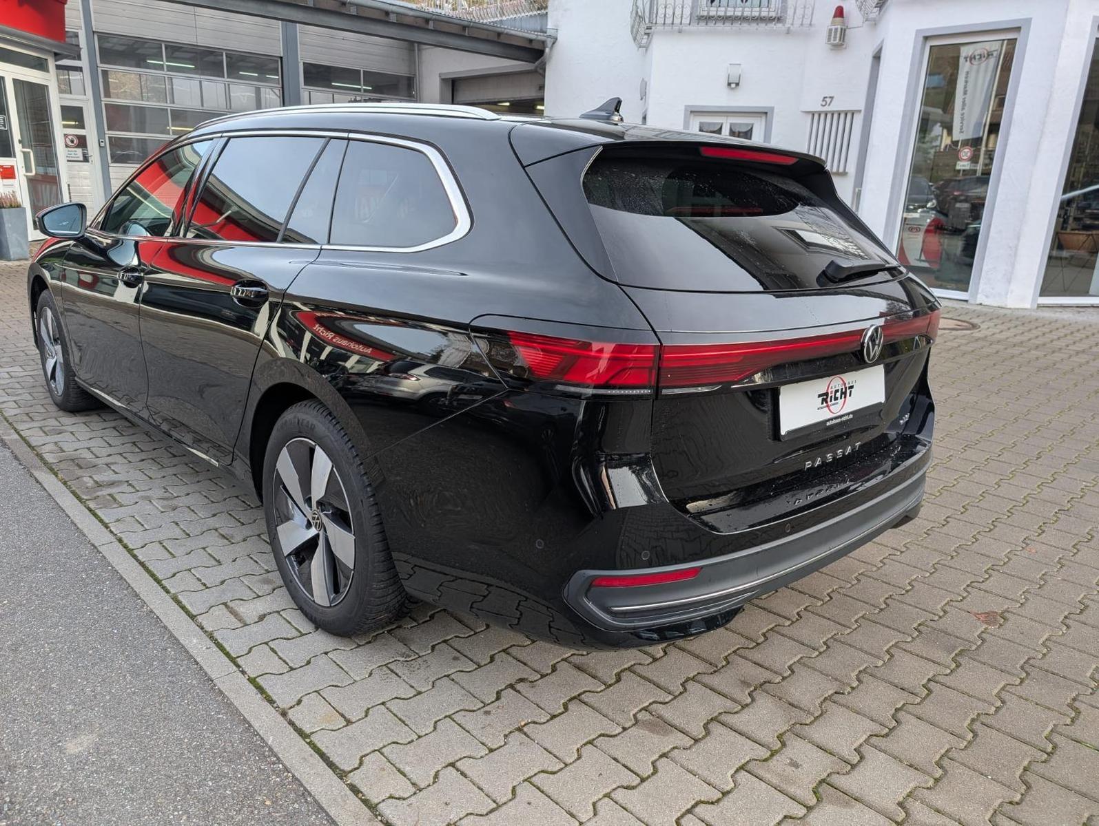 Volkswagen Passat 1.5 eTSI Business Navi SHZ PDC LE, миниатюра 5