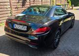 Mercedes-Benz SLC 300 Autom. - - Mercedes-Benz SLC 300 mit Benzin-Antrieb: Automatik