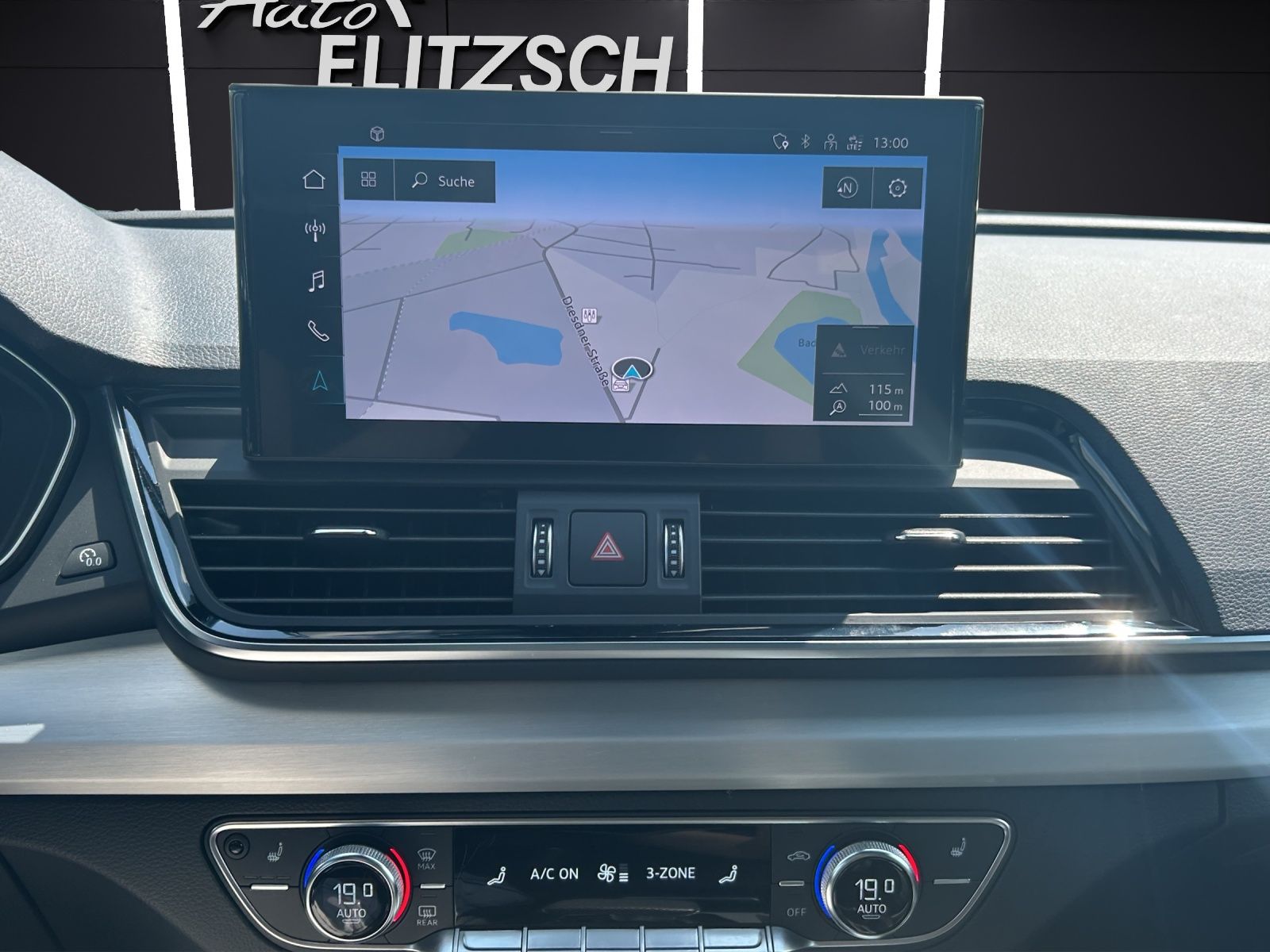 Fahrzeugabbildung Audi Q5 45 TFSI advanced S-Line quattro LED AHK Navi