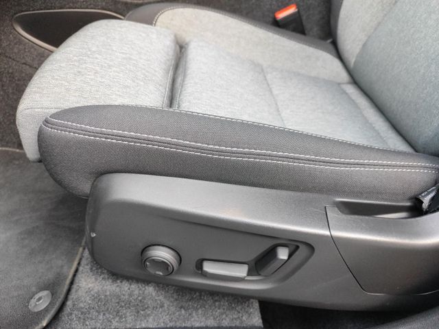 VOLVO XC 40 (Bild 24 von Array)