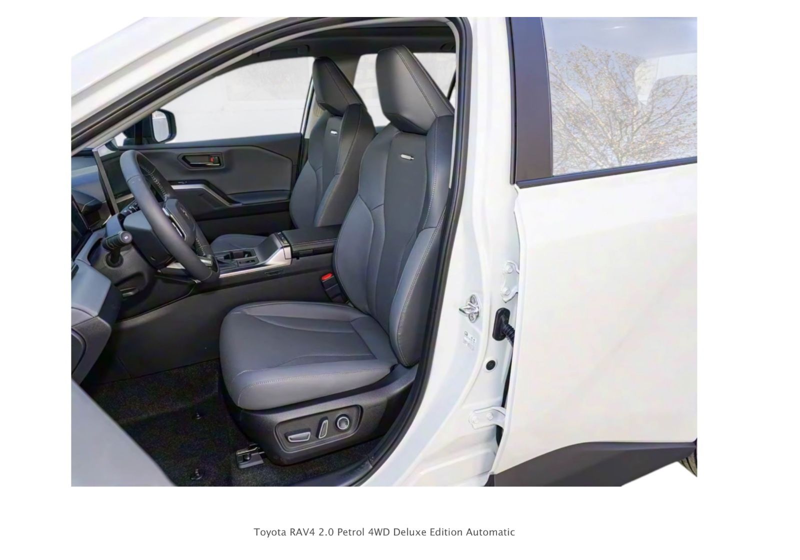 Toyota RAV 4 2.0 Petrol 4WD Deluxe Edition Automatic foto 5