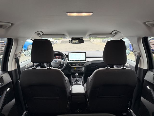 Ford Focus Turnier Titanium Edition Assistenz-Paket