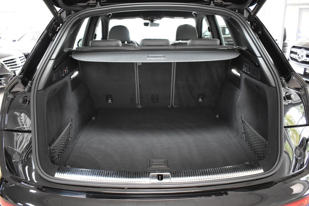 Audi Q5 50 TDI quat. S LINE AHK MASSAGE NETTO 33.000