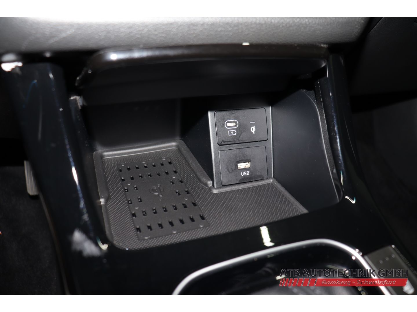 Fahrzeugabbildung Hyundai i30 Advantage 1.5 T-GDi 48V DCT Navi Apple CarPl