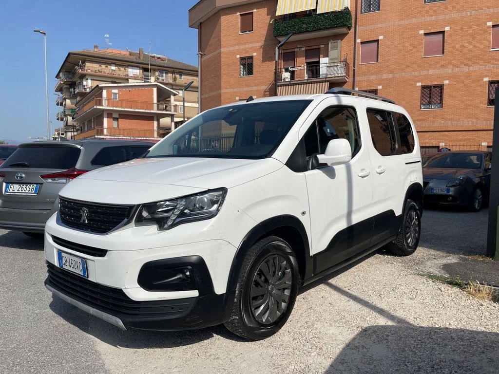 Image of Peugeot Rifter