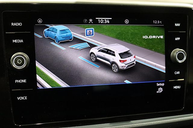 T-Roc Style 1.0 TSI Kamera LED PDC ACC TEMPOMAT