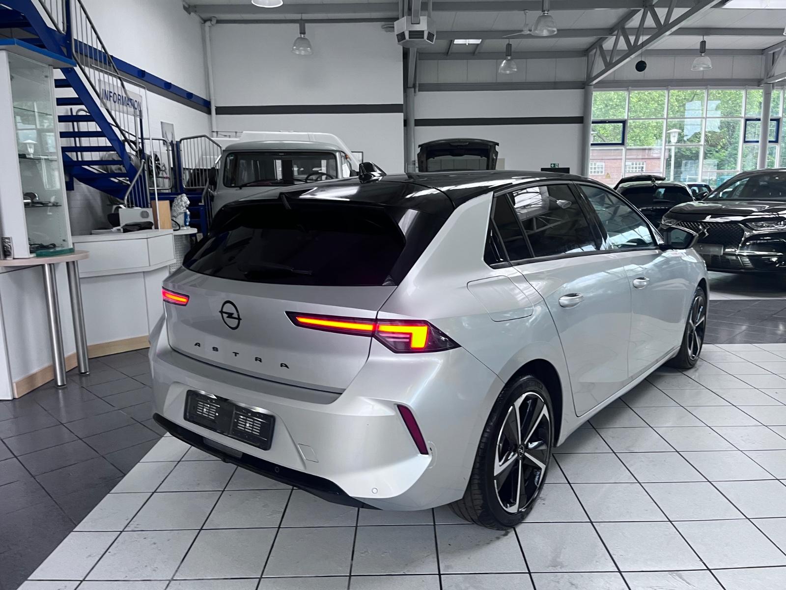 Opel Astra L Lim. 5-trg. GS*360 Grad* AGR Sitze* LHZ