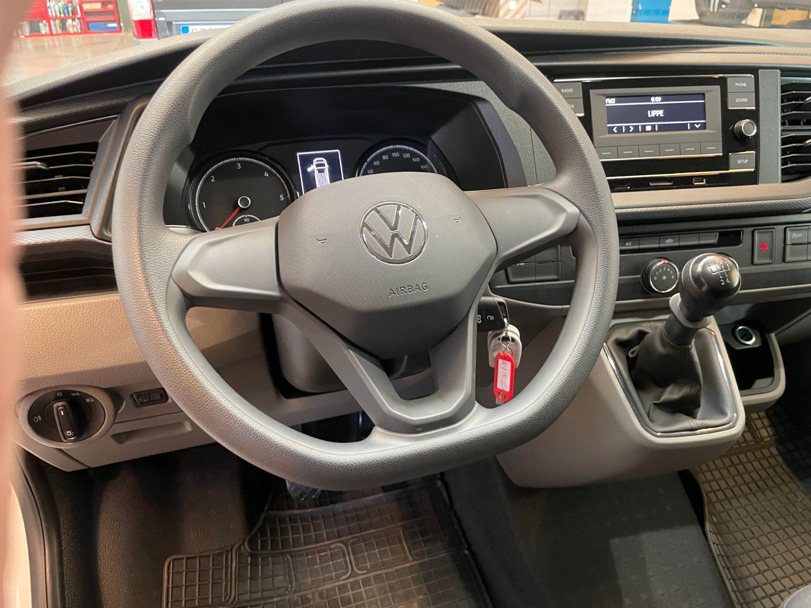 Fahrzeugabbildung Volkswagen T6.1  Transporter 2.0 TDI  Klima Flügeltüren