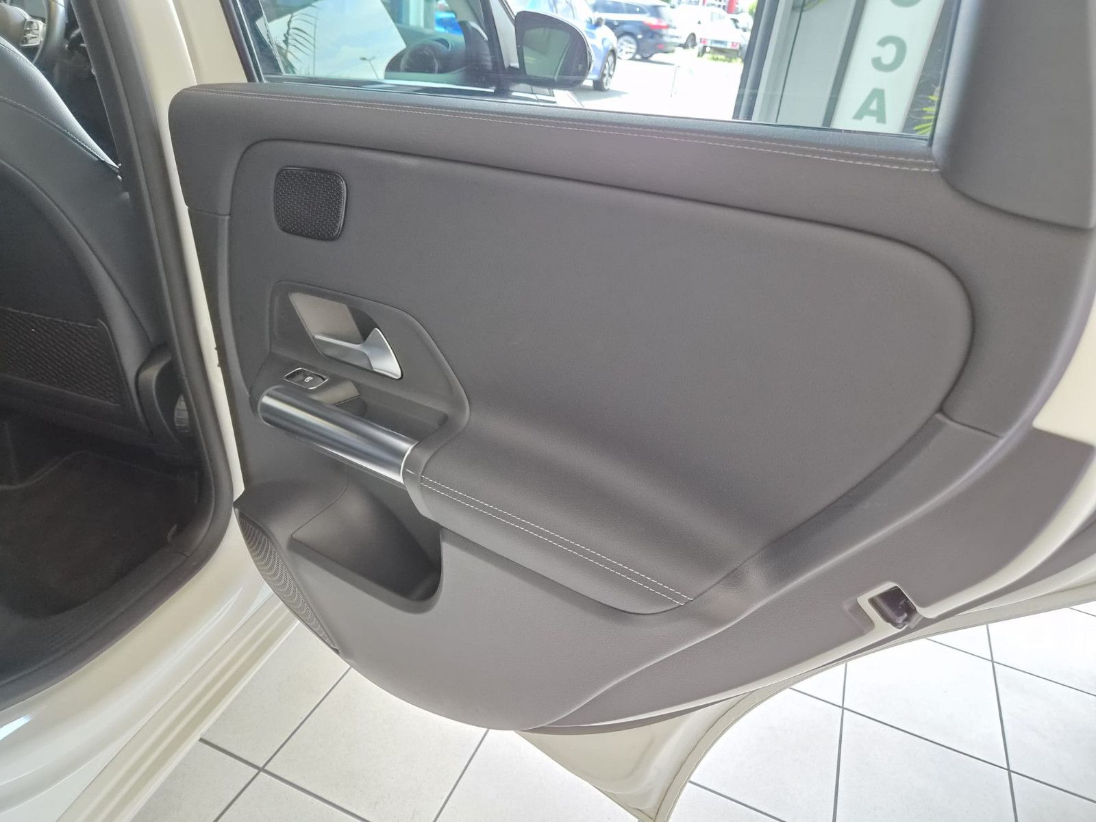 Fahrzeugabbildung Mercedes-Benz B 200d /Automatik/LED/Kamera/NAVI/GARANTIE