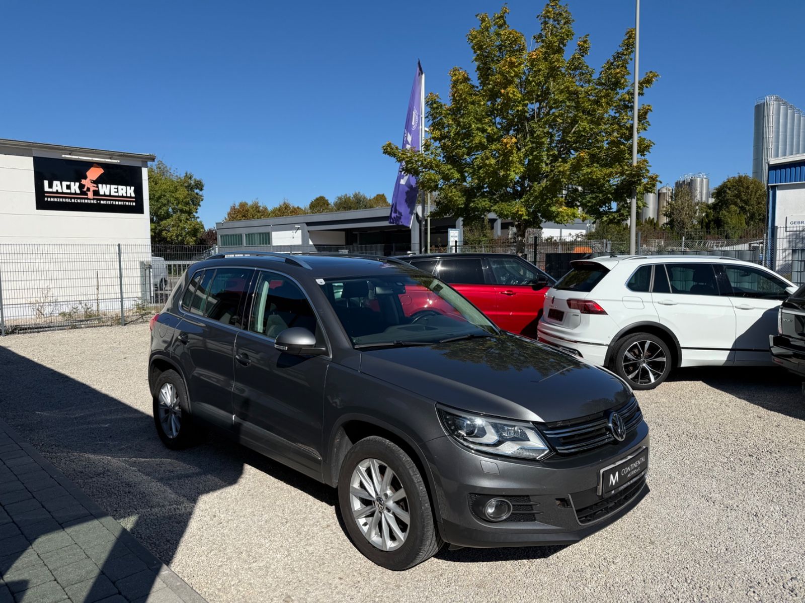 VW Tiguan Tiguan Sport & Style 2.0 TDI 4Motion*Panorama*, Ansicht 3