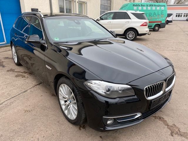 BMW 530d xDrive Luxury   Leder Head Up Pannorama