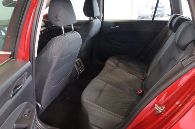 Volkswagen Golf VIII 2.0 TDI Style AID+ACC+MATRIX+STDHZG