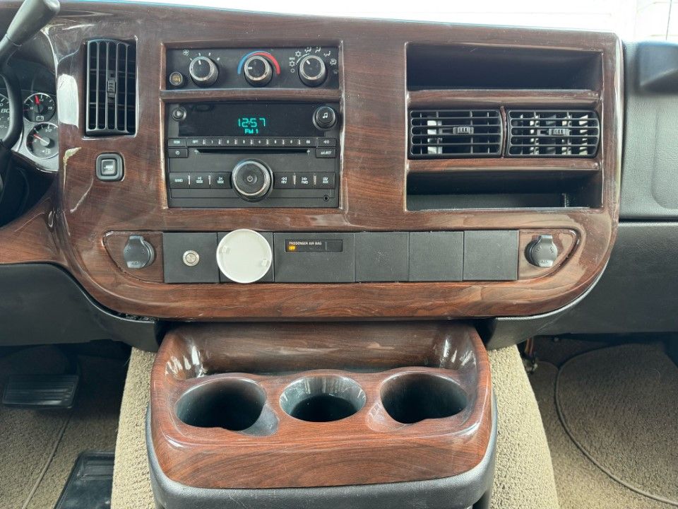Fahrzeugabbildung Chevrolet Express Chevy Van 5.3 Explorer Ltd X-SE 4x4