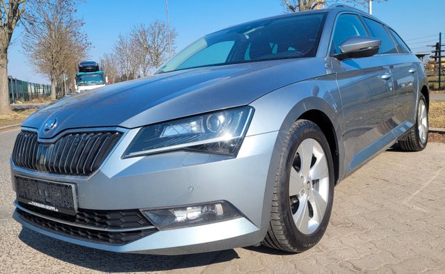 Skoda Superb Combi Style