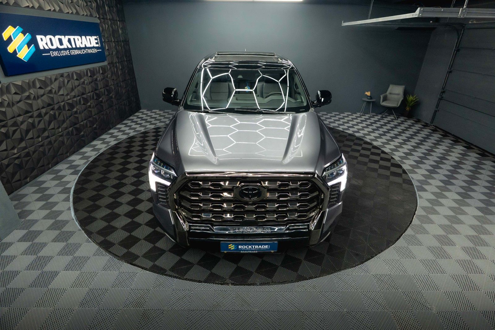 Fahrzeugabbildung Toyota Tundra PLATINUM 3.4L V6 4x4 *100%Options*19%VAT*