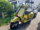 Vespa GTS 125 Super Sport - VESPA GTS 125 SUPER SPORT