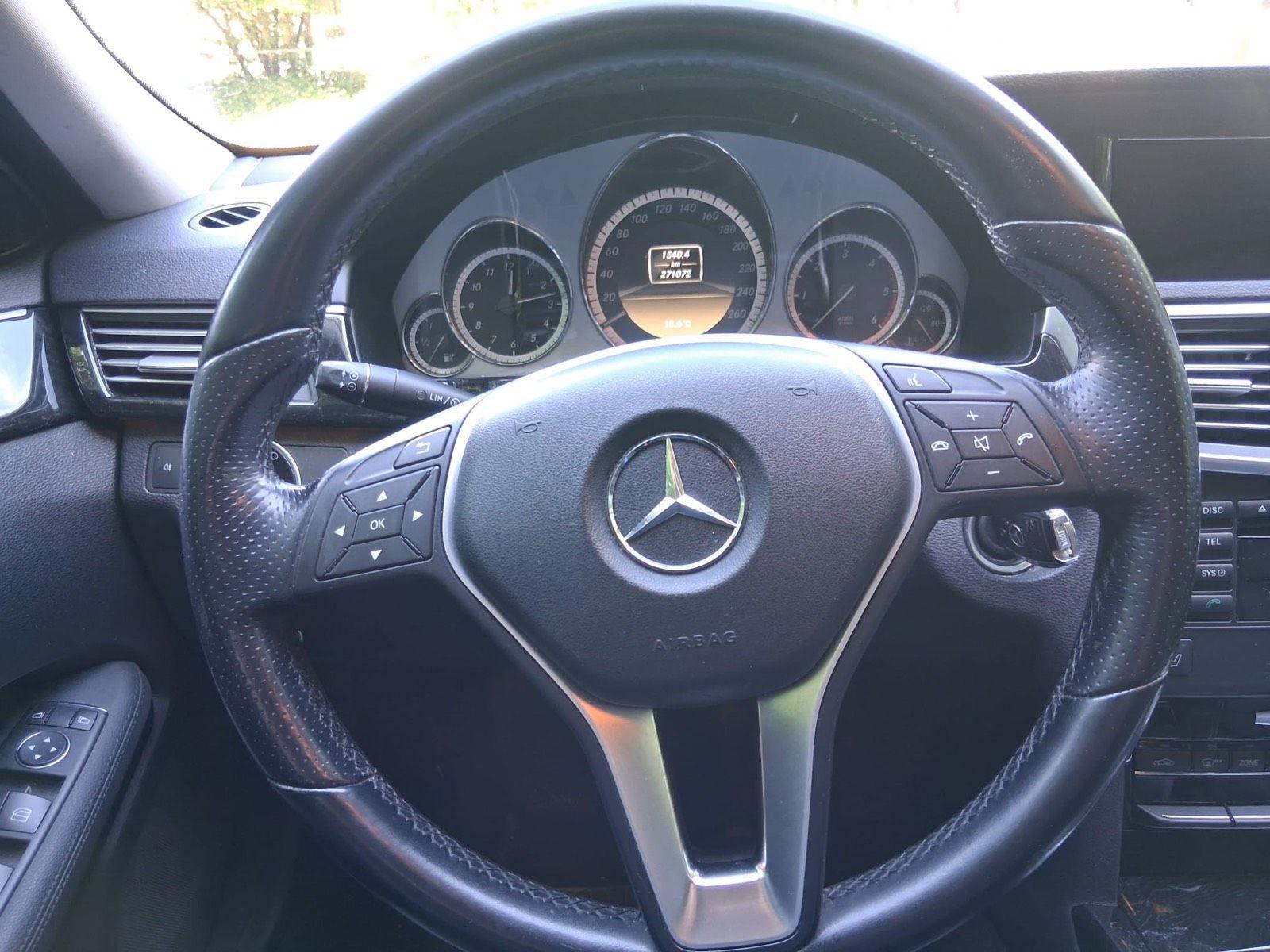 Mercedes-Benz E250 2012 — photo 12