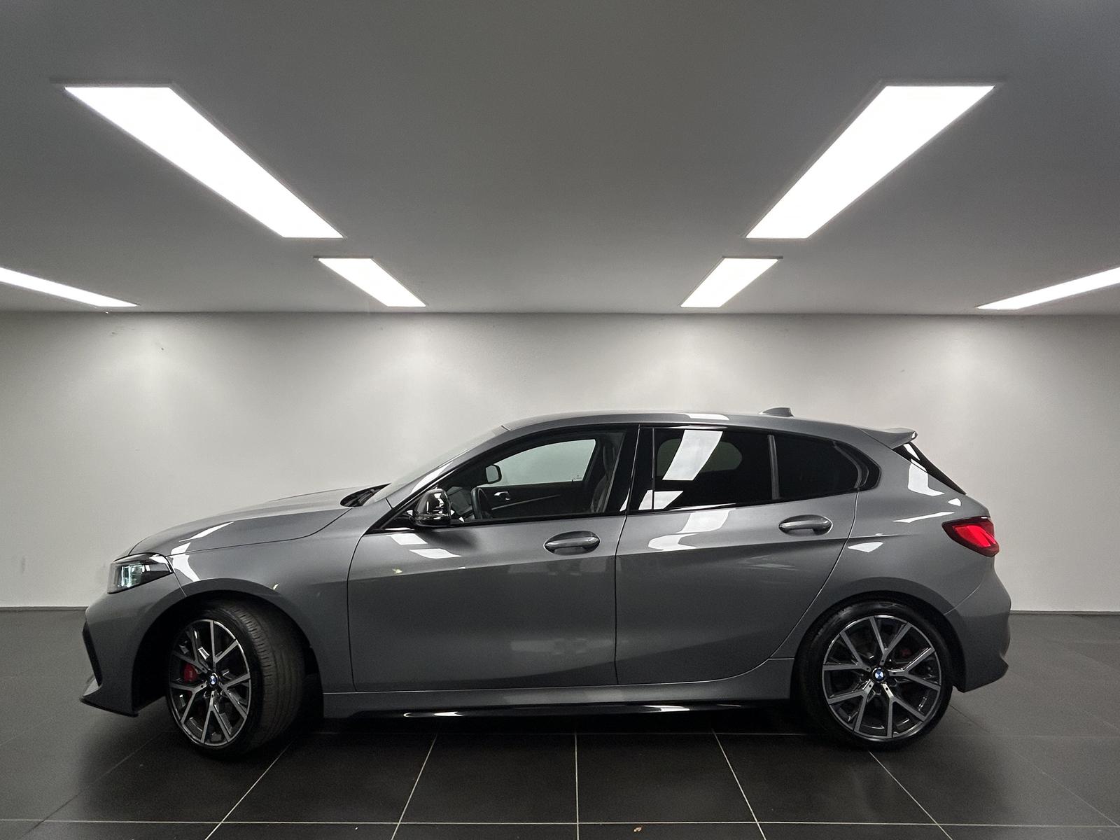 BMW M135i xDrive M Sportpaket Pro Harman/Kardon Head