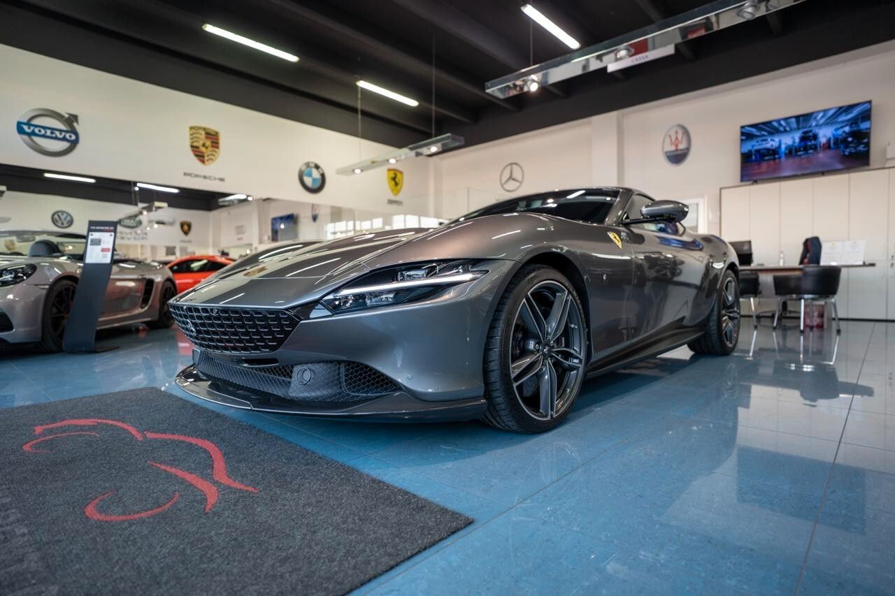 Ferrari Roma CARBON DCT 3.9 V8 620 CV imagem 3