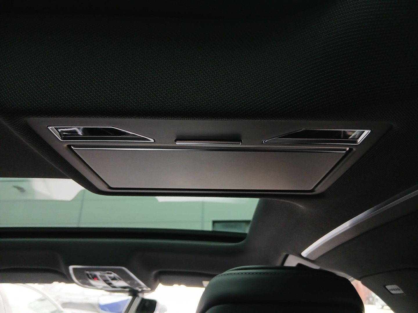 Audi A8 - Bild 29