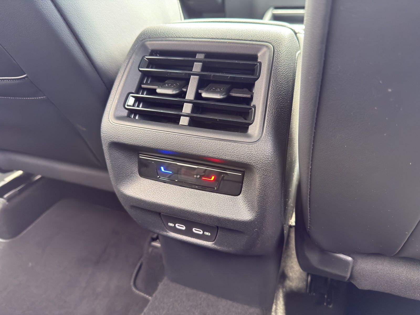 Volkswagen Tiguan - Bild 17